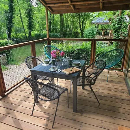 Kemp Le Moulin De David -gaugeac Monpazier 24540 - -mobil-home 3 Et 2