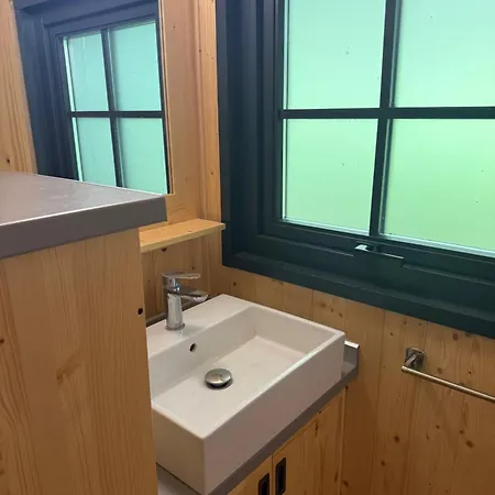 Le Moulin De David -gaugeac Monpazier 24540 - -mobil-home 3 Et 2 *